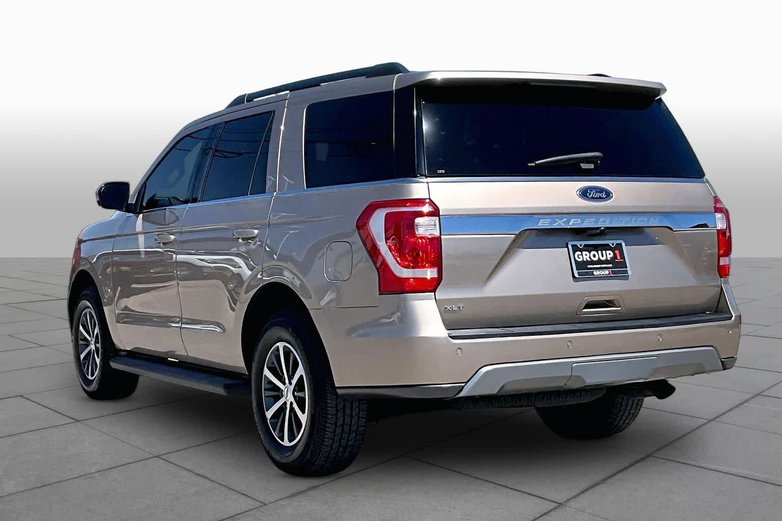 Certified 2020 Ford Expedition XLT w/ Equipment Group 201A RWD image 11