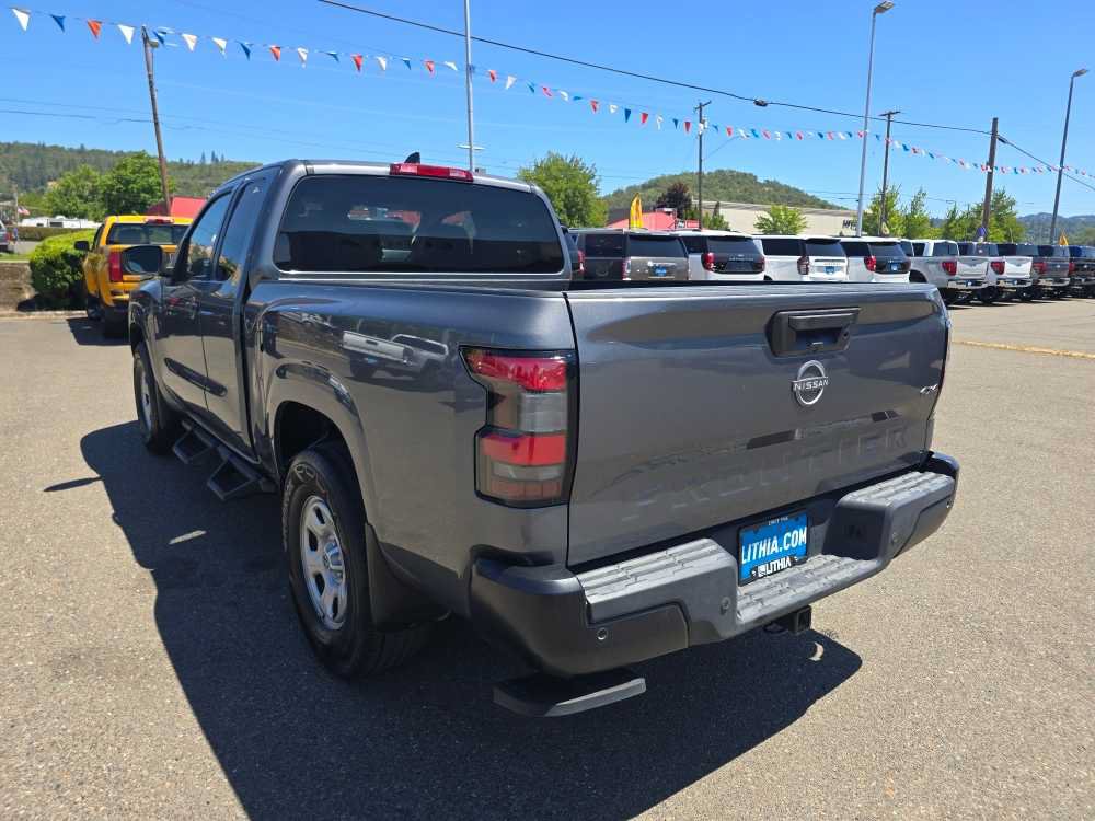Used 2022 Nissan Frontier S w/ Technology Package AWD/4WD image 3