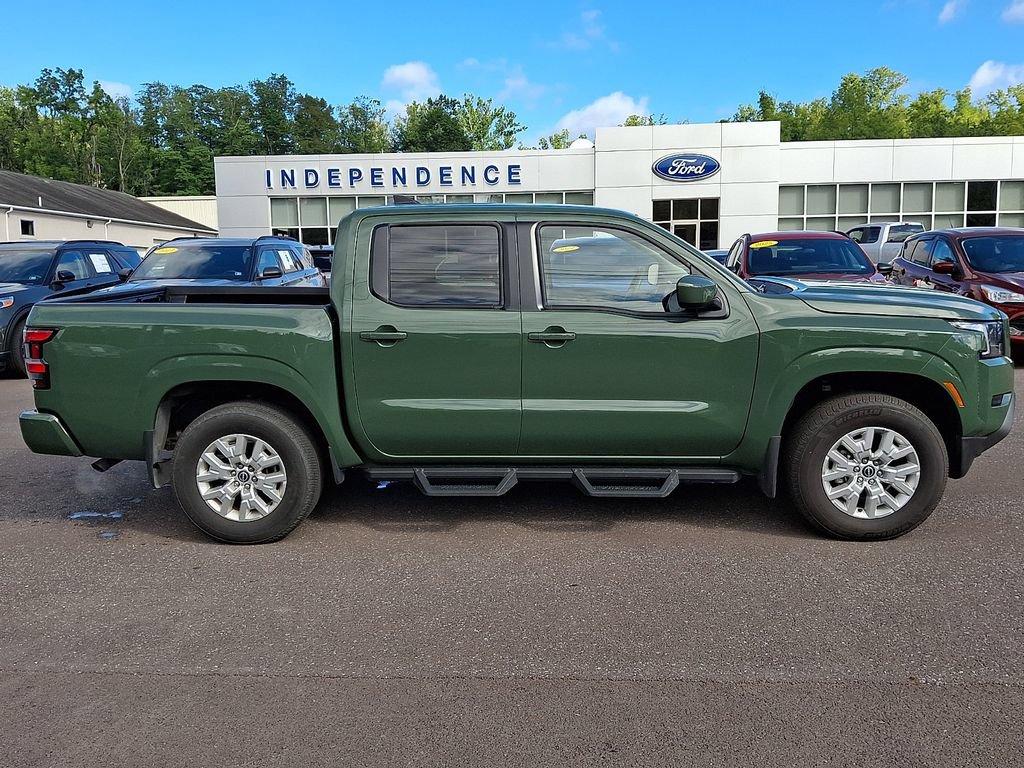 Used 2023 Nissan Frontier SV w/ Tow Package AWD/4WD image 12