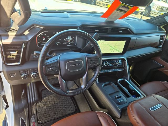Used 2024 GMC Sierra 2500 Denali Ultimate AWD/4WD image 6