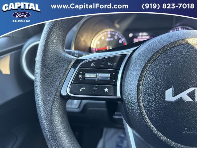 Used 2024 Kia Forte LXS image 21