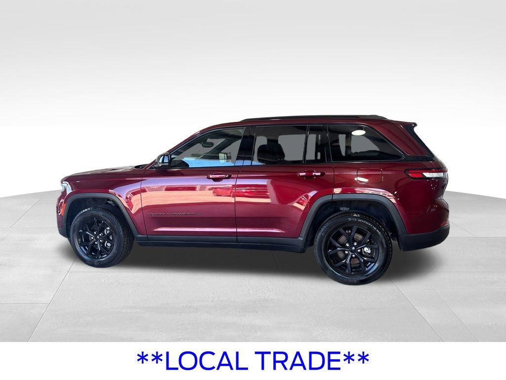 Used 2024 Jeep Grand Cherokee Altitude RWD video 2