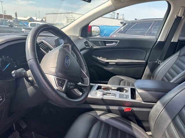 Certified 2022 Ford Edge SEL w/ Convenience Package image 10