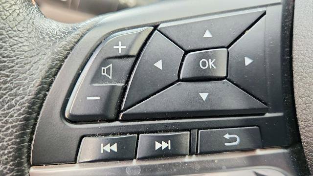 Used 2024 Nissan Kicks SR image 20