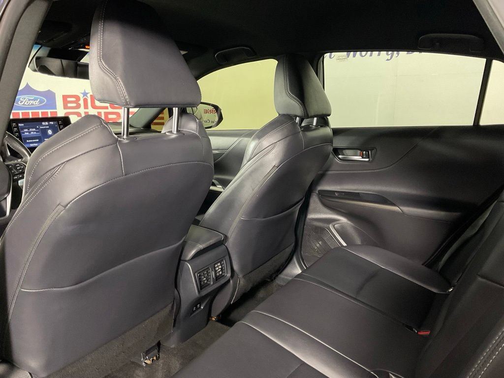 Used 2022 Toyota Venza XLE AWD/4WD image 15