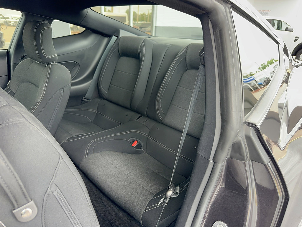 Certified 2024 Ford Mustang Coupe RWD image 13