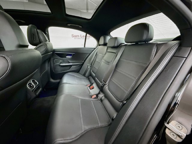 Used 2025 Mercedes-Benz C 300 Sedan image 25