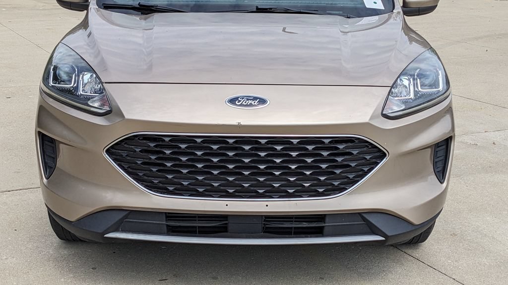 Certified 2020 Ford Escape SE AWD/4WD image 9