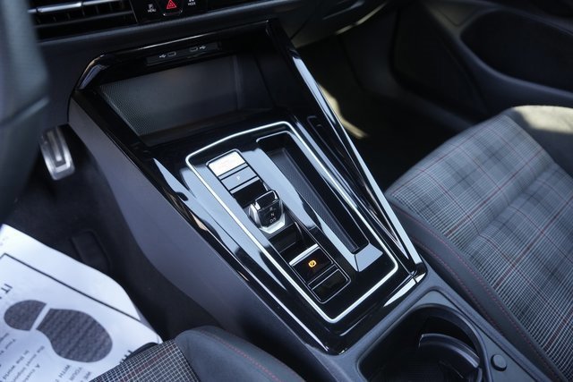 Used 2024 Volkswagen GTI S image 27