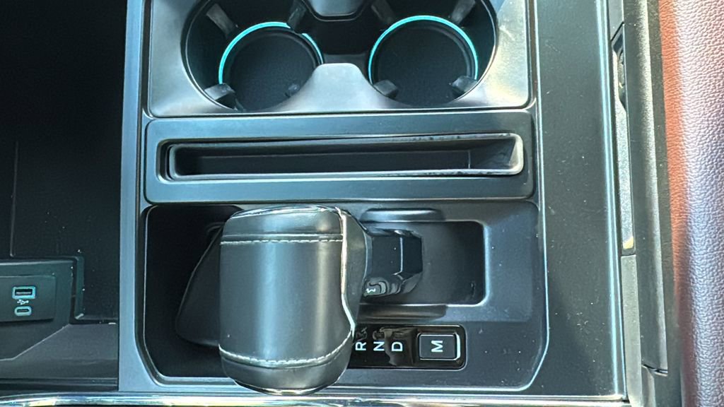 Certified 2021 Ford F150 Lariat w/ Equipment Group 502A High image 17