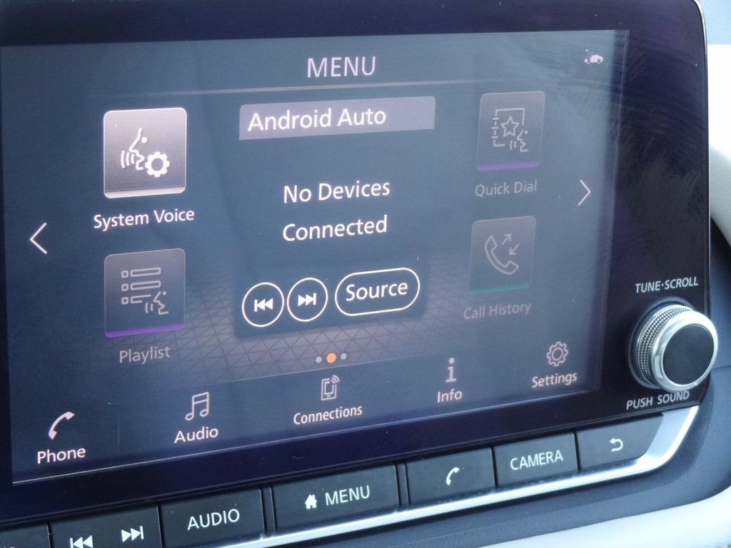 Used 2021 Nissan Rogue SL FWD image 27