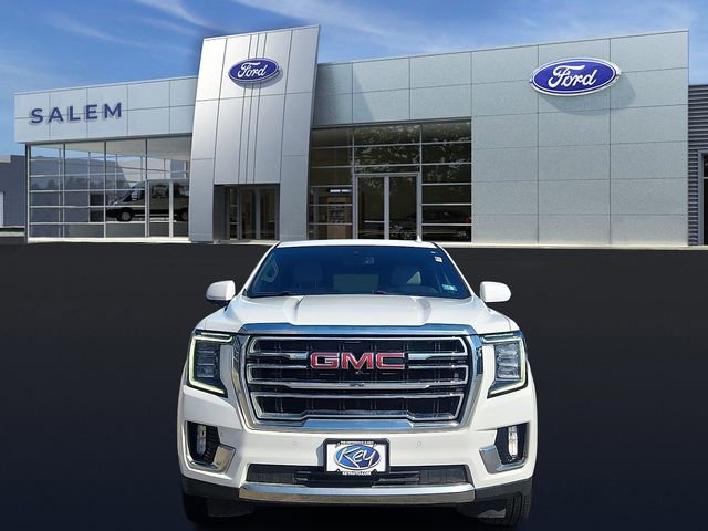 Used 2024 GMC Yukon XL SLT w/ SLT Luxury Package image 7