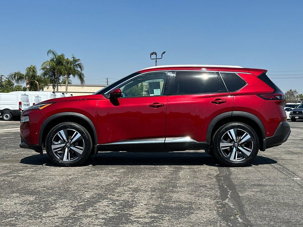 Used 2023 Nissan Rogue SL w/ SL Premium Package FWD image 6