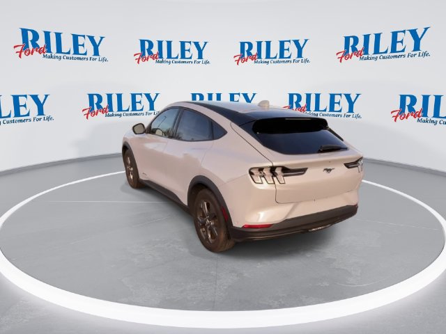 Certified 2021 Ford Mustang Mach-E Select w/ Comfort/Technology Package AWD/4WD image 7