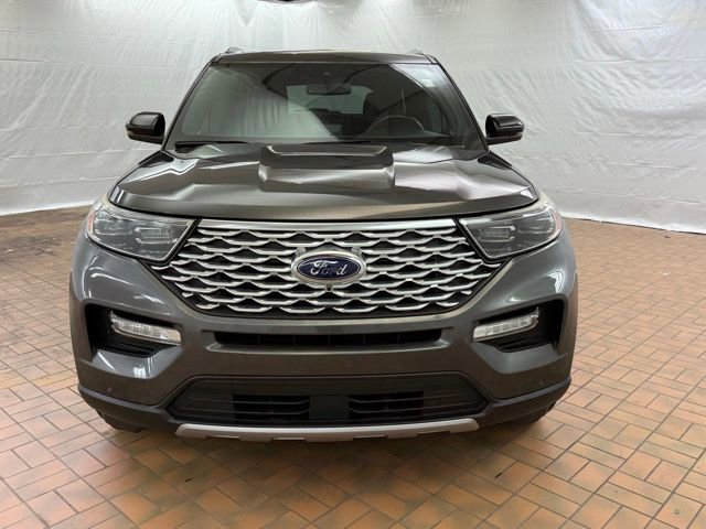 Certified 2020 Ford Explorer Platinum w/ Premium Technology Package image 8