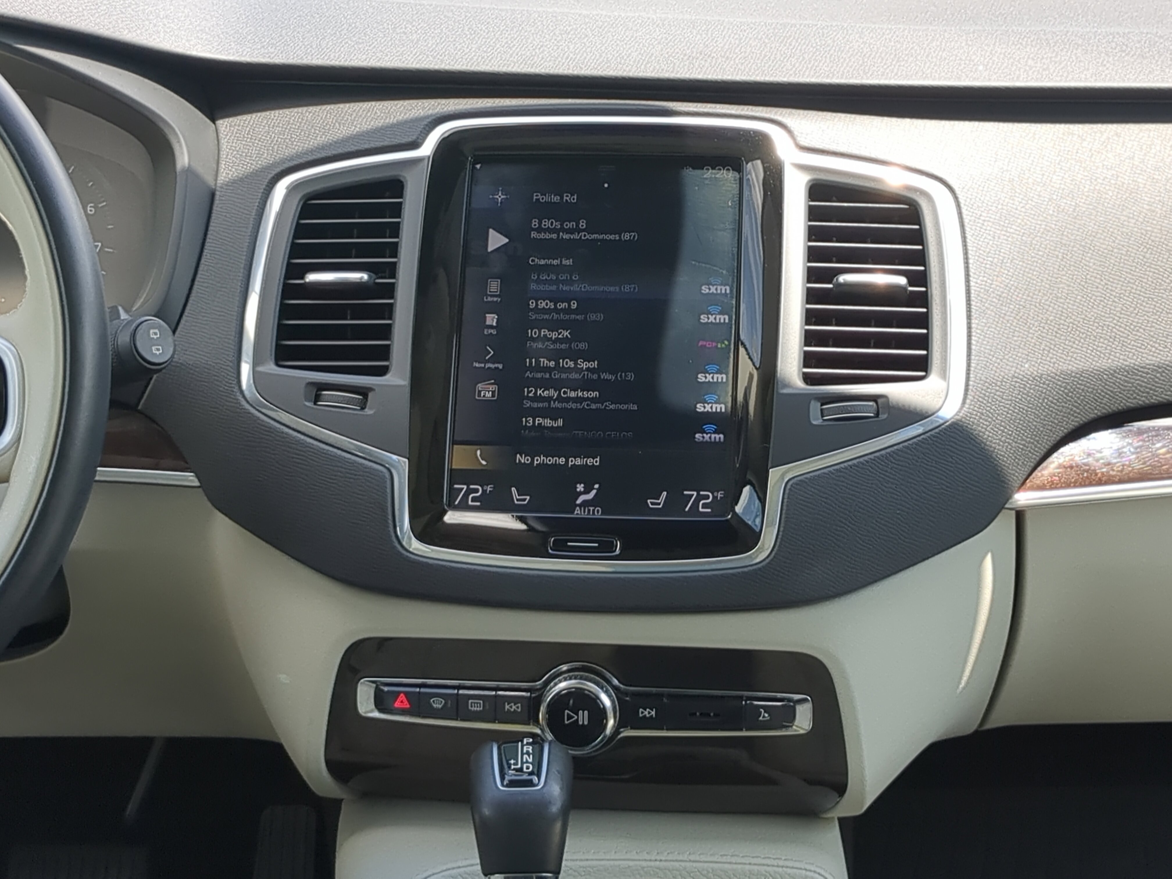 Used 2019 Volvo XC90 T6 Momentum w/ Advanced Package AWD/4WD image 16