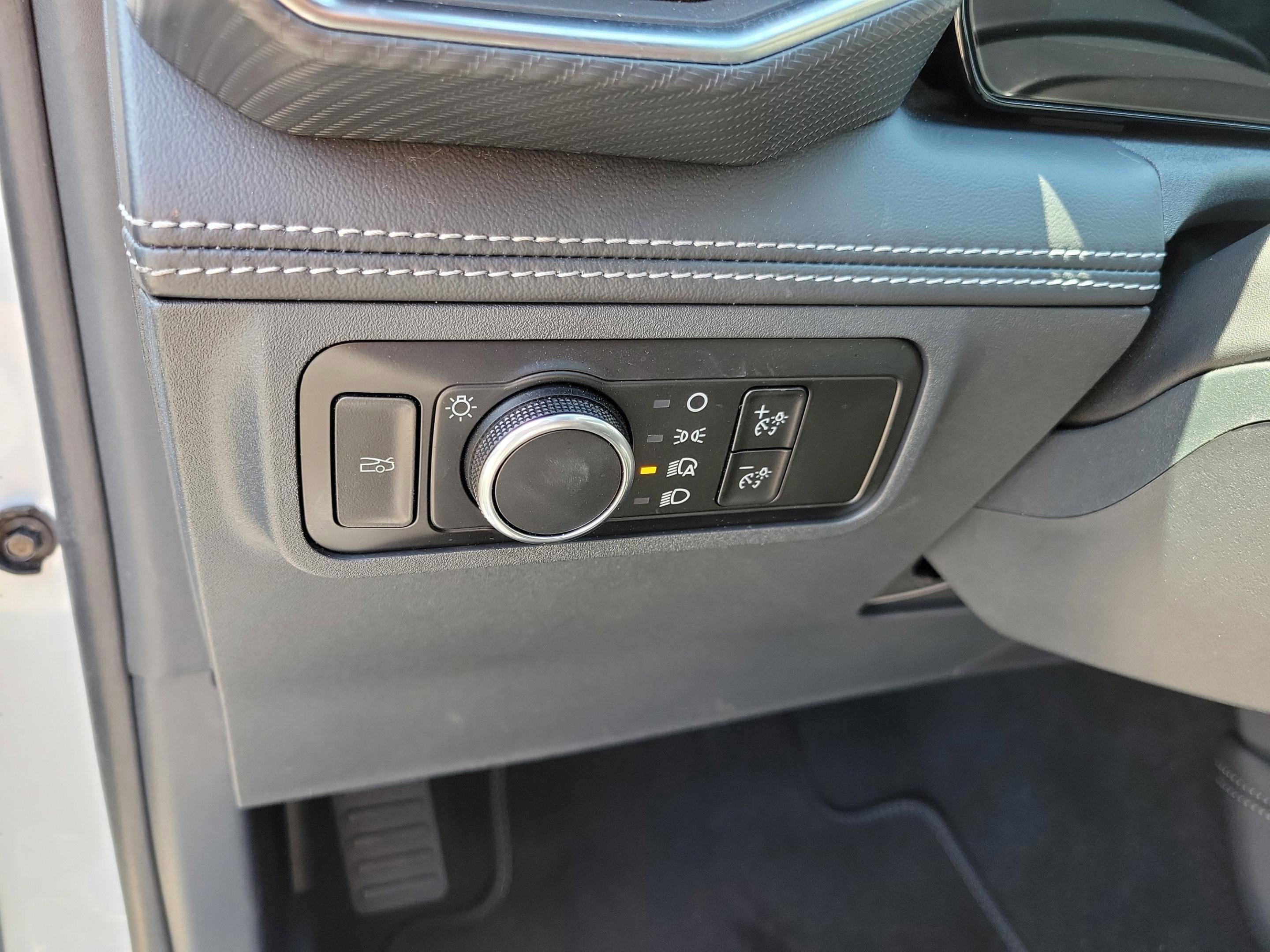 Certified 2024 Ford Mustang Premium RWD image 20