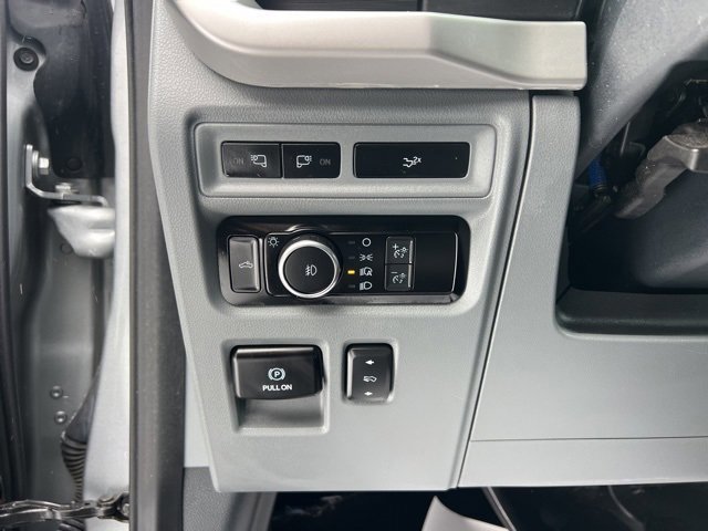 Certified 2022 Ford F150 XLT w/ Equipment Group 302A High image 21