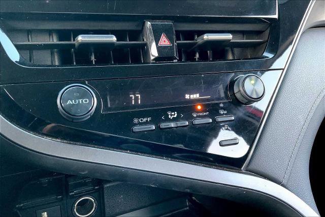 Used 2021 Toyota Camry SE w/ Convenience Package image 32