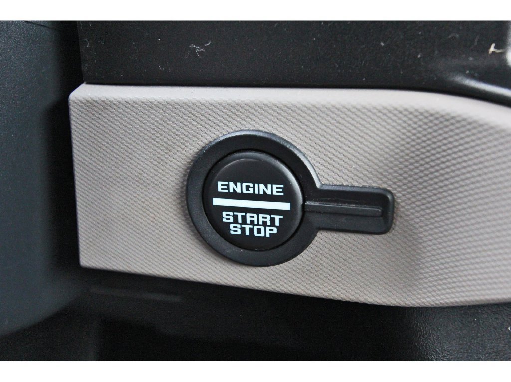 Certified 2022 Ford Bronco Wildtrak AWD/4WD image 31