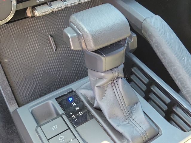 Used 2024 Toyota Tacoma SR image 25