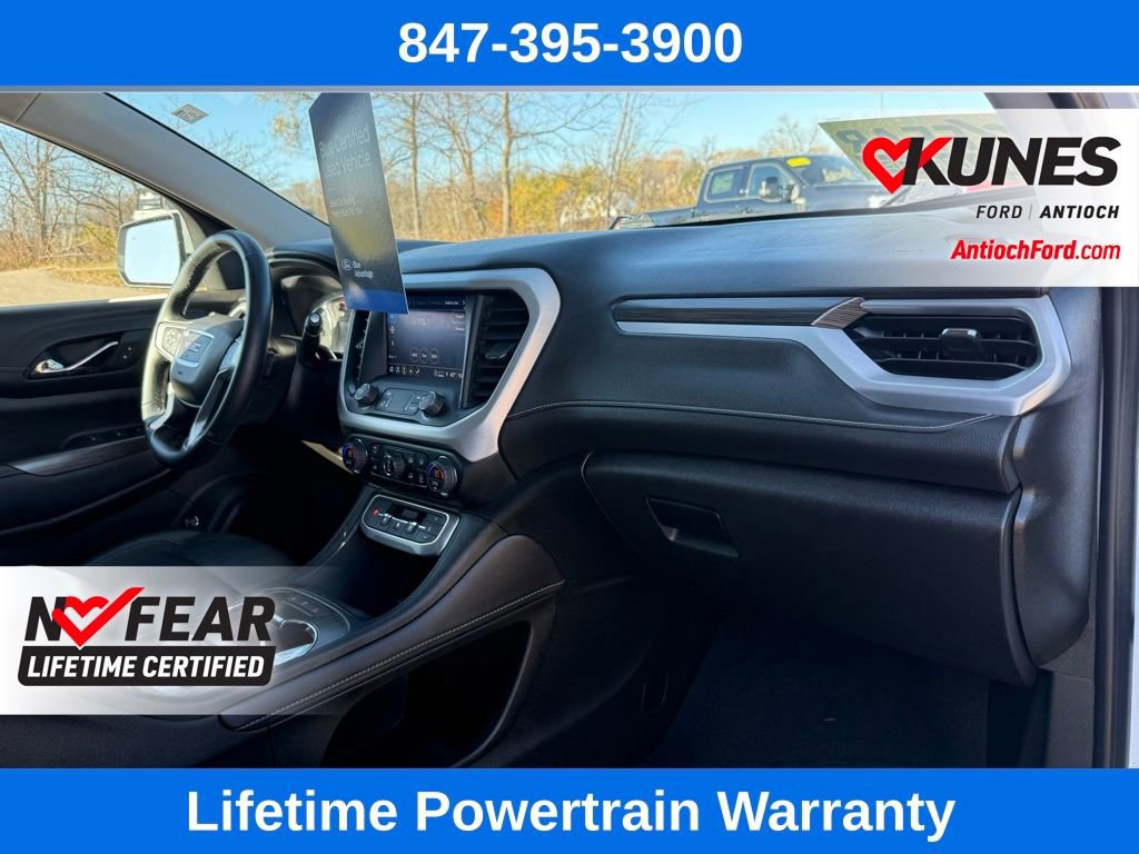Used 2023 GMC Acadia SLT image 16