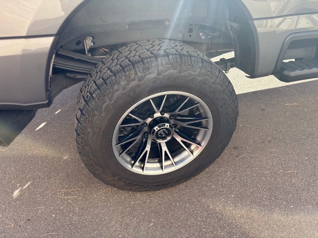 Certified 2024 Ford F350 Limited w/ FX4 Off-Road Package image 11