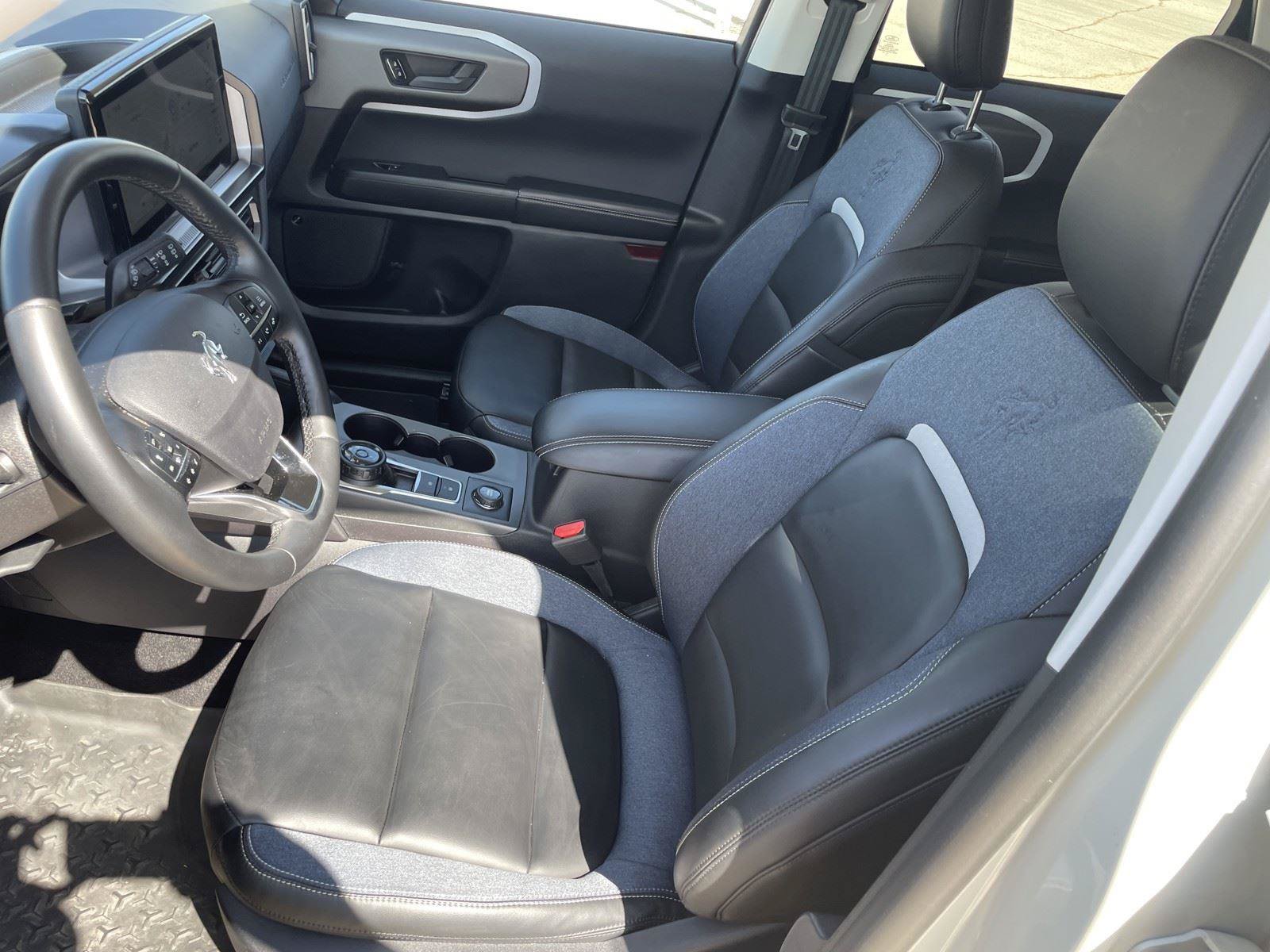 Certified 2025 Ford Bronco Sport Outer Banks w/ Outer Banks Tech Package+ AWD/4WD image 11