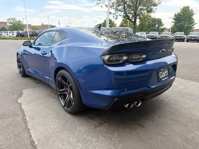 Used 2021 Chevrolet Camaro SS RWD image 5