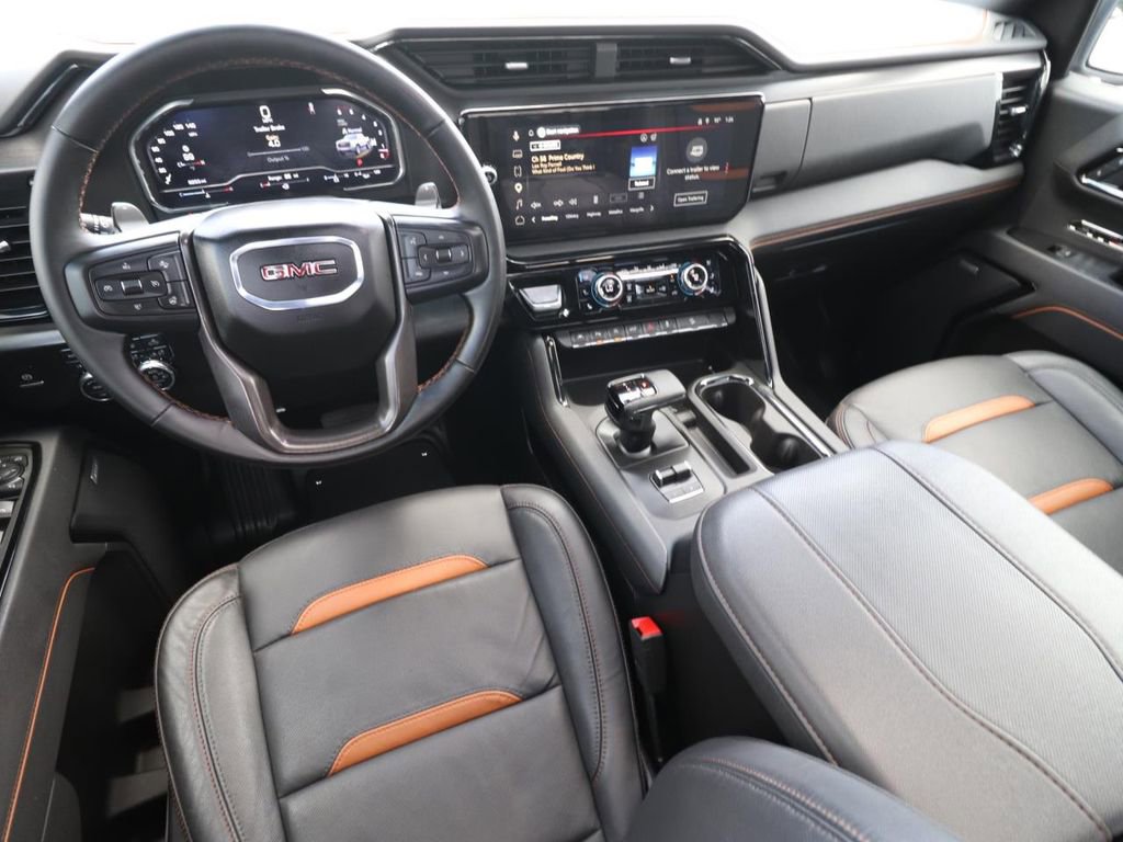 Used 2025 GMC Sierra 1500 AT4 w/ AT4 Premium Package AWD/4WD image 10