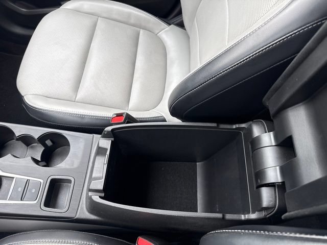 Certified 2023 Ford Escape Platinum AWD/4WD image 28