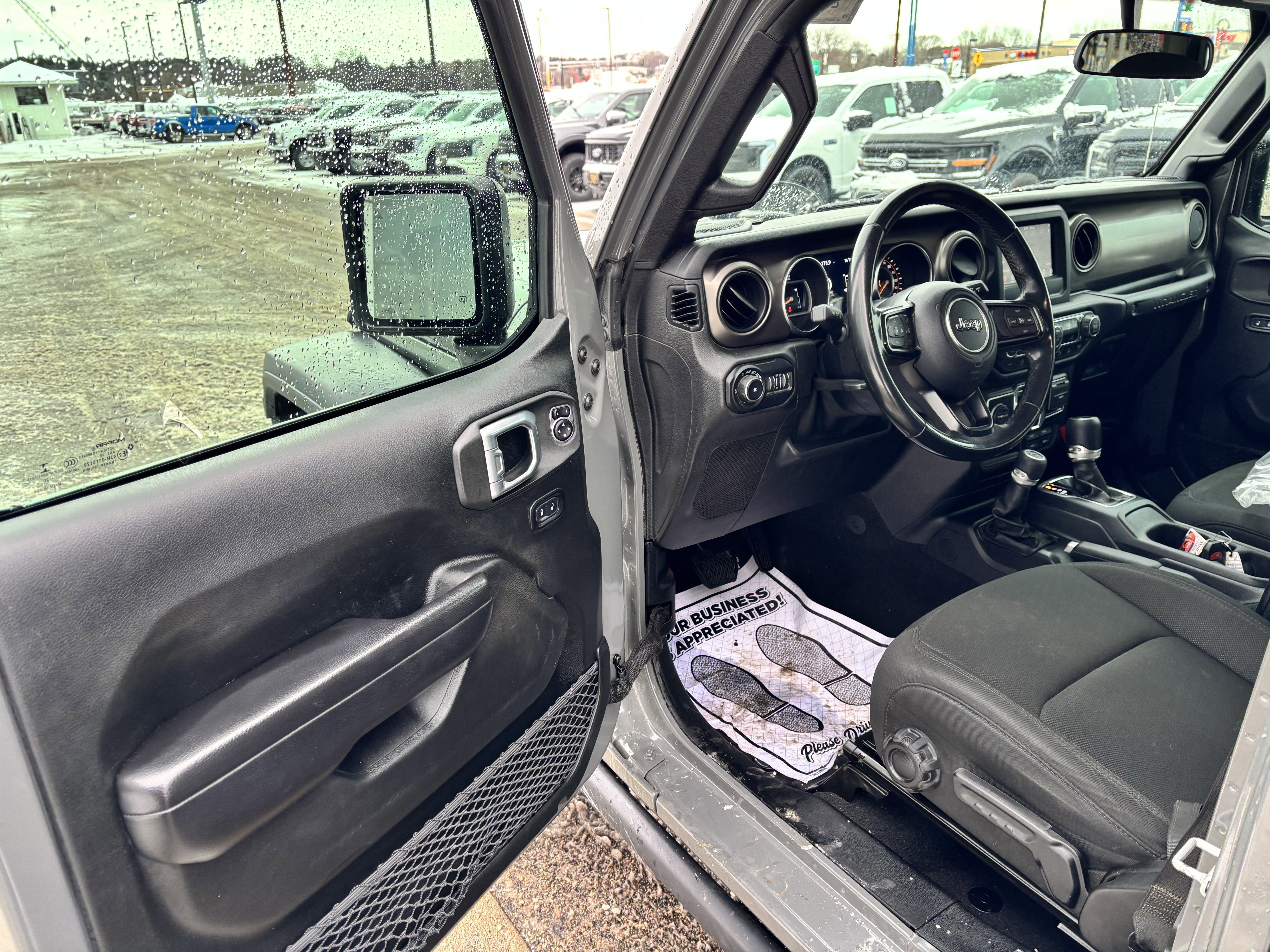 Used 2020 Jeep Wrangler Unlimited Sport image 14