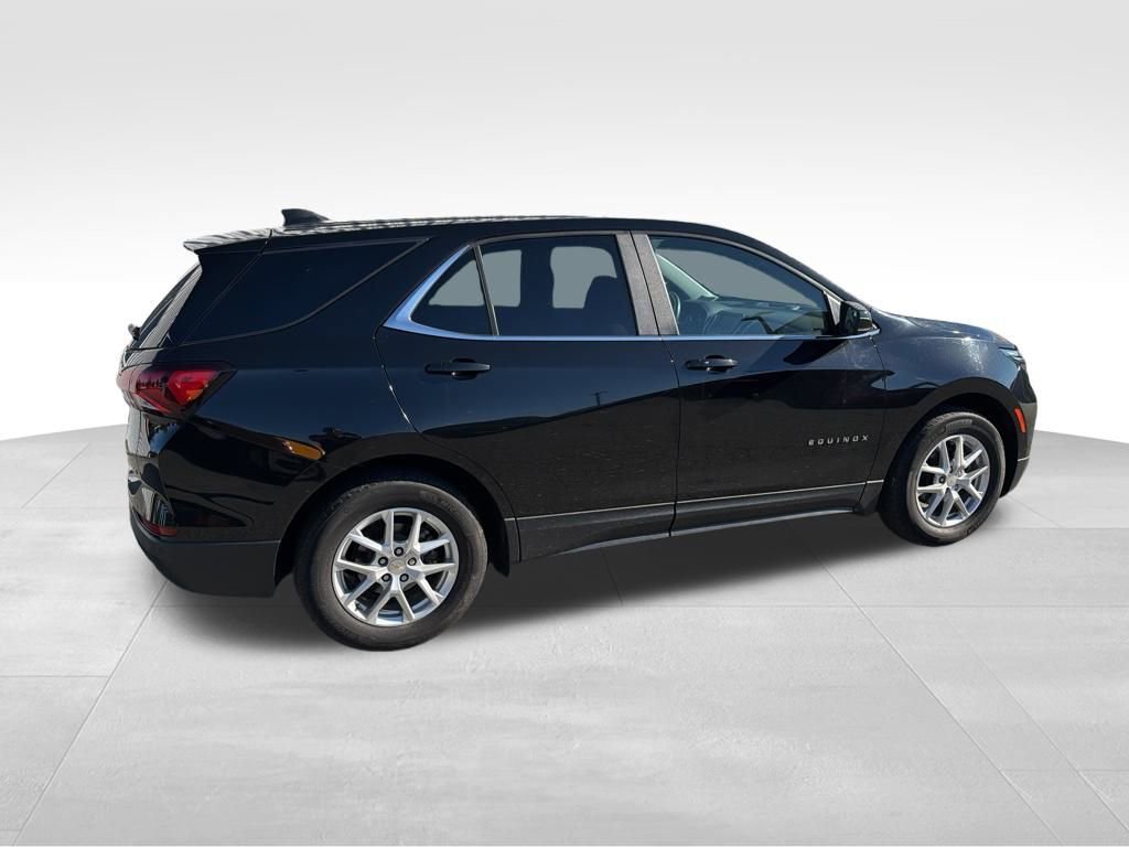 Used 2023 Chevrolet Equinox LT image 8