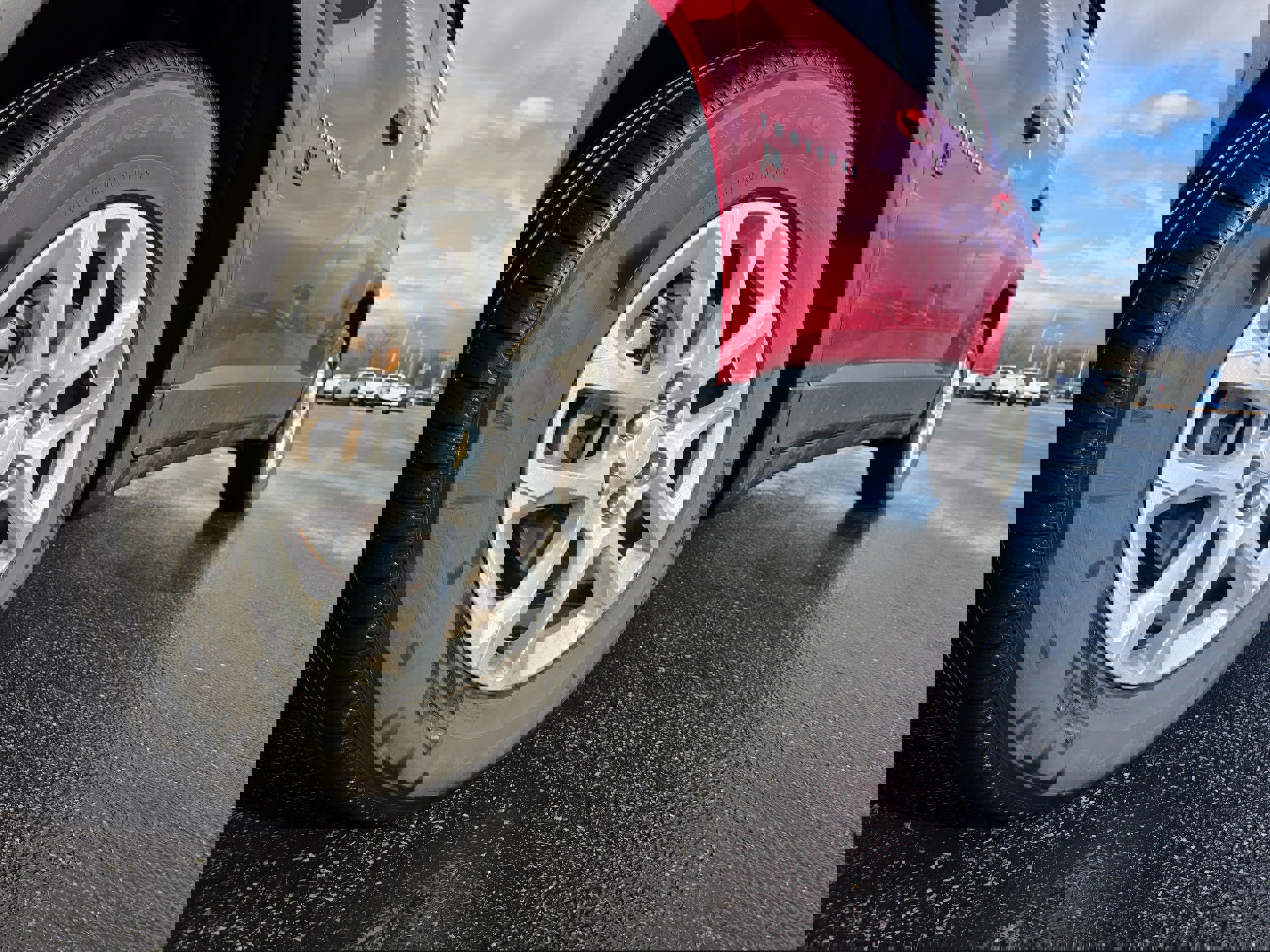 Used 2020 Chevrolet Traverse LT image 20