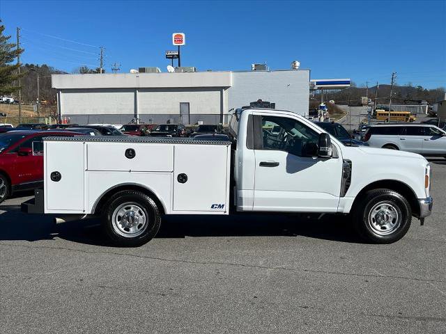 Certified 2025 Ford F350 XL w/ XL Driver Assist Package image 2