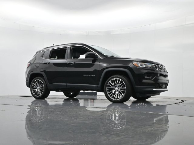 Used 2023 Jeep Compass Limited AWD/4WD image 36