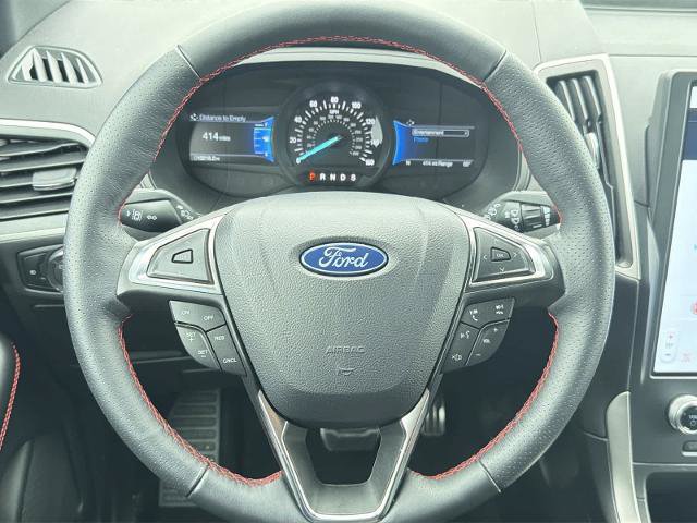 Certified 2024 Ford Edge ST-Line AWD/4WD image 22
