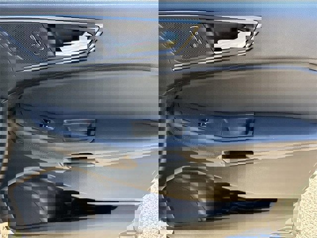 Certified 2024 Ford Edge SE image 22