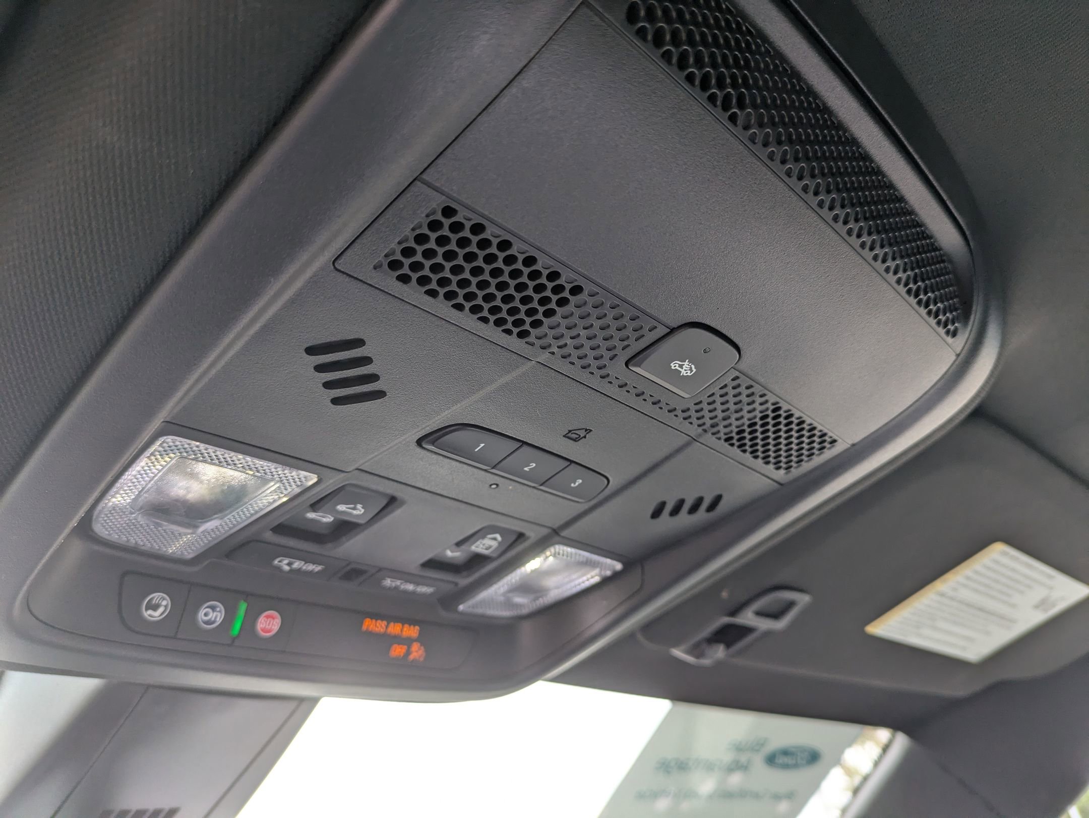 Used 2024 Cadillac XT6 Sport w/ LPO, Onyx Lite Package image 20