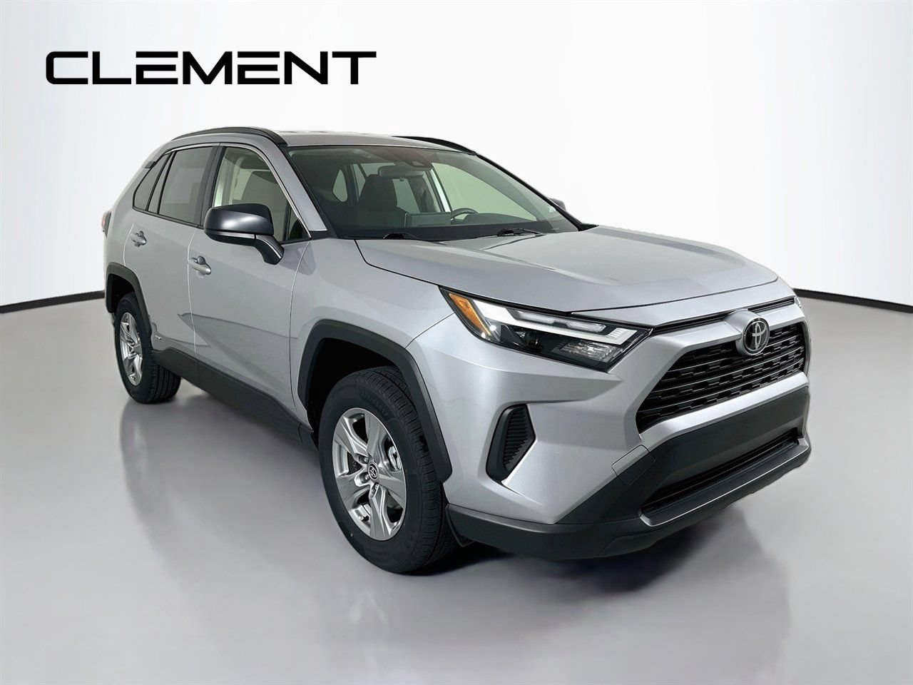 Used 2025 Toyota RAV4 LE AWD/4WD image 5