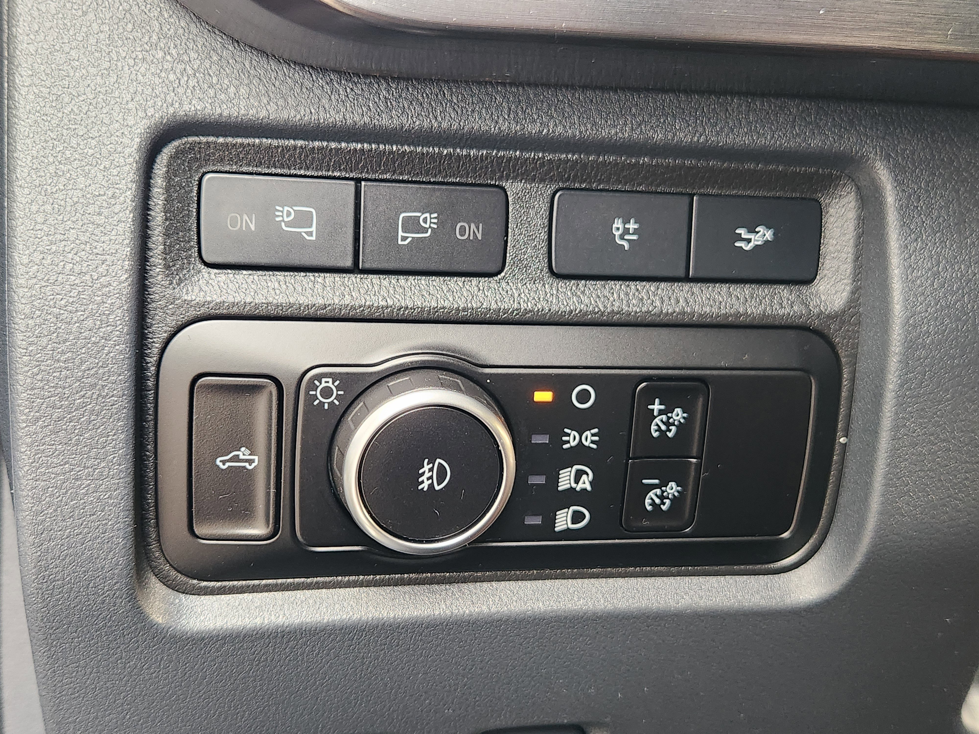 Certified 2023 Ford F250 Lariat w/ Lariat Ultimate Package AWD/4WD image 17