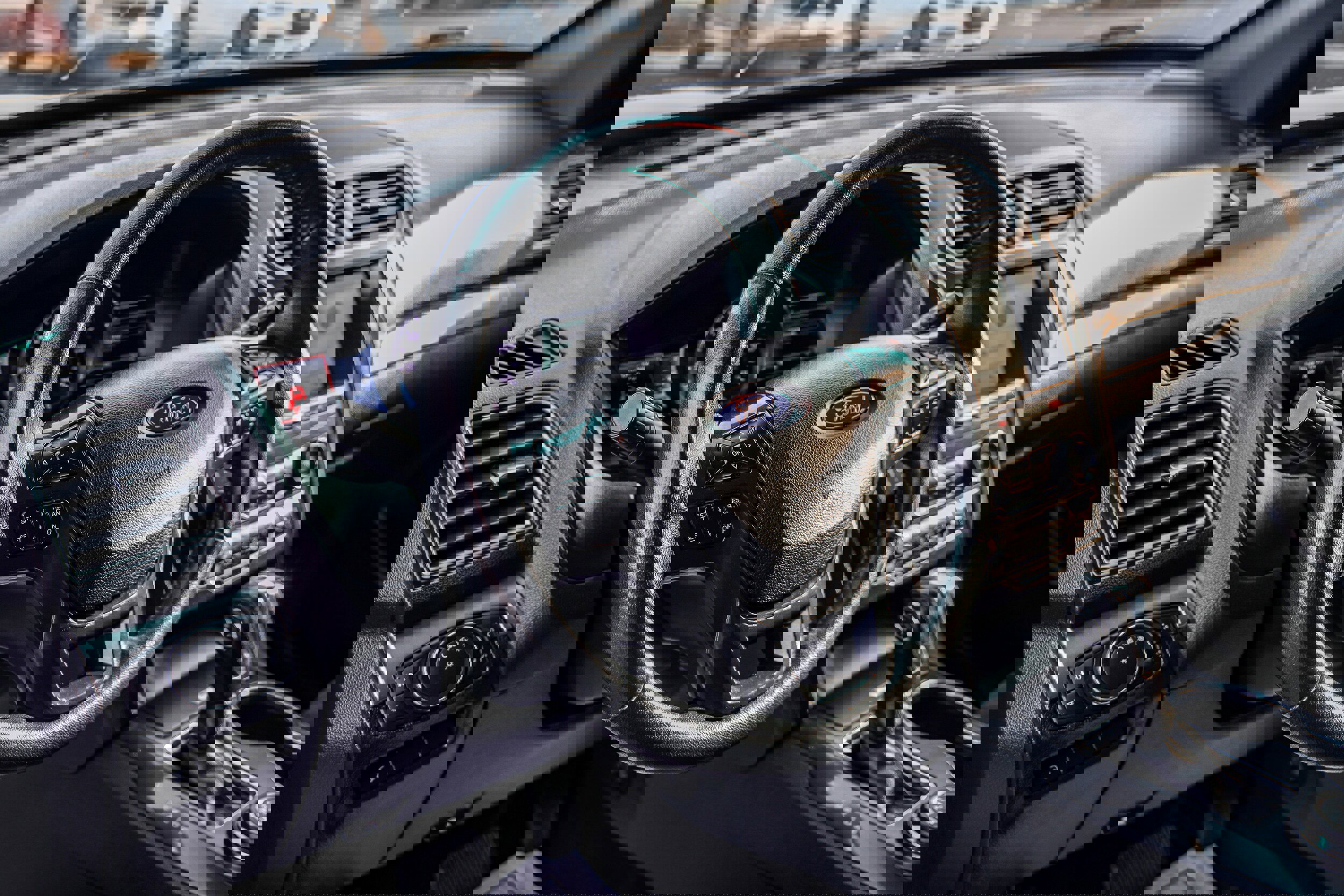 Certified 2018 Ford Explorer XLT w/ Equipment Group 202A image 8