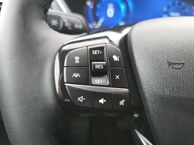 Certified 2022 Ford Escape Titanium AWD/4WD image 22