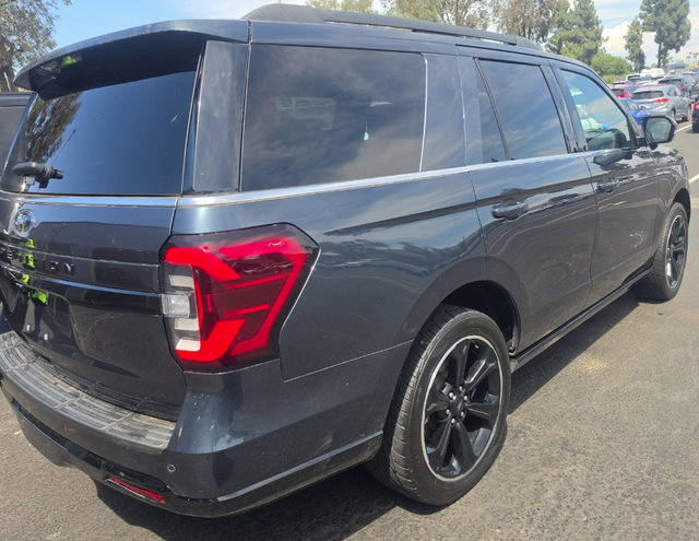 Certified 2023 Ford Expedition Limited AWD/4WD image 6
