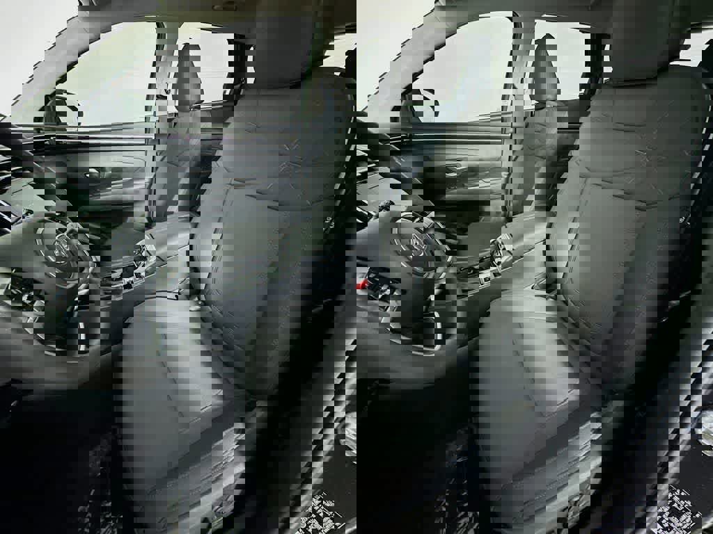 Used 2022 Hyundai Tucson SEL w/ Cargo Package image 15