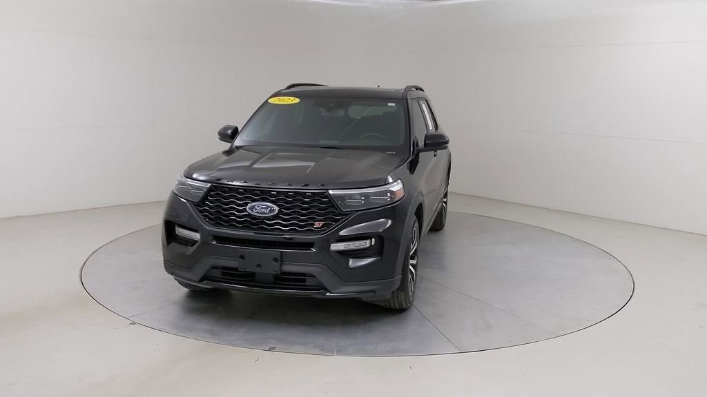 Certified 2023 Ford Explorer ST AWD/4WD image 10