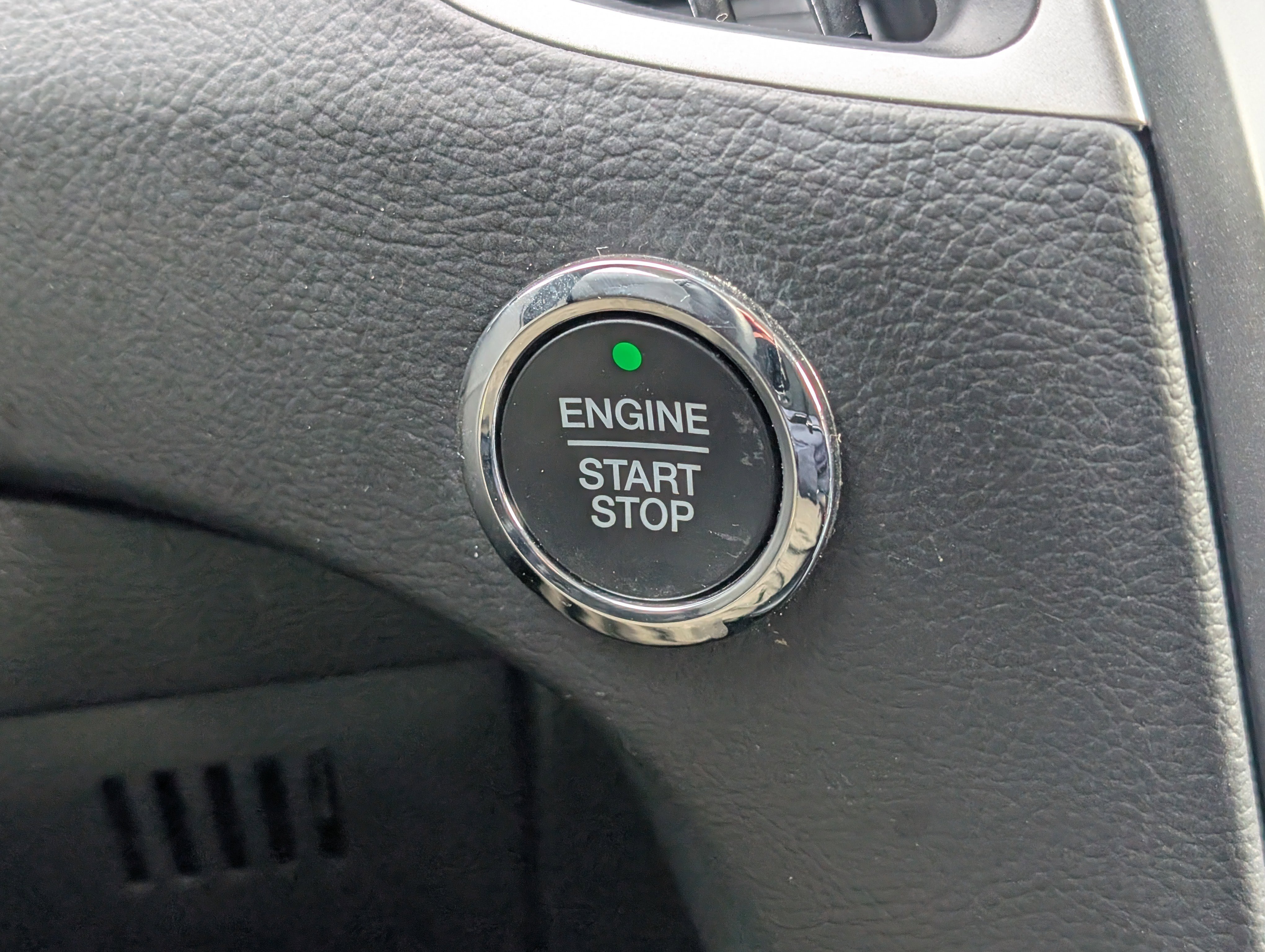 Certified 2022 Ford Edge SEL image 24