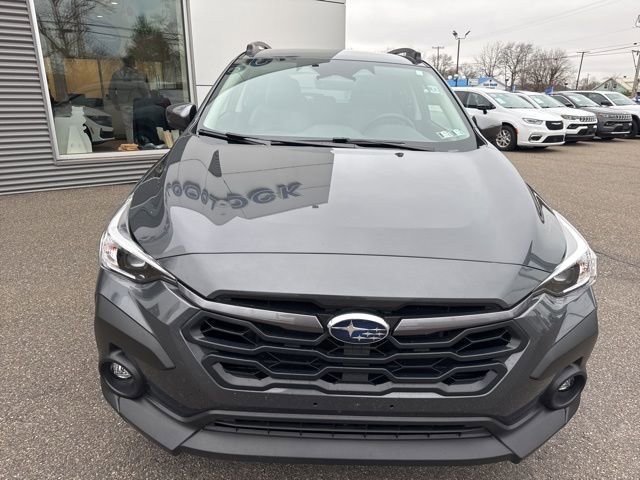 Used 2024 Subaru Crosstrek 2.0i Premium AWD/4WD image 3