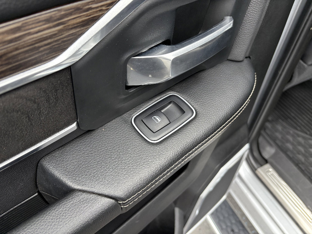Used 2020 RAM 3500 Laramie AWD/4WD image 35
