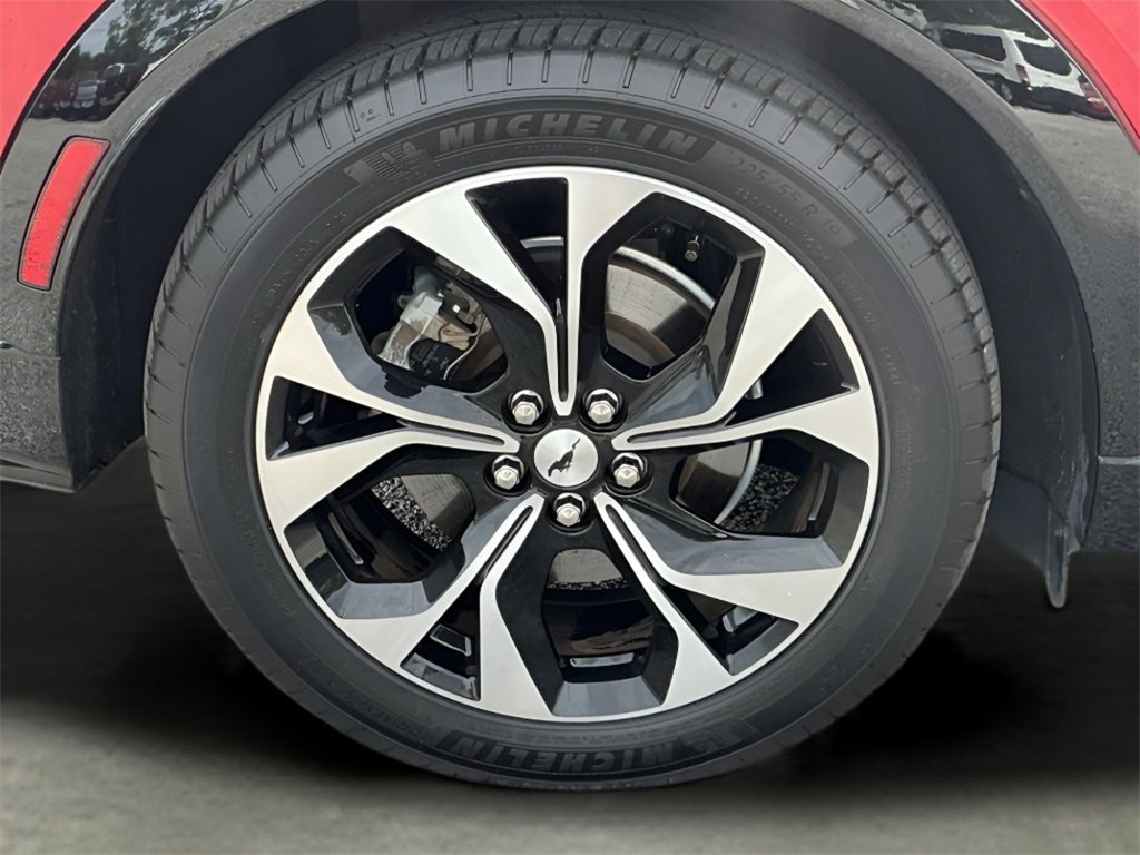 Certified 2021 Ford Mustang Mach-E Premium image 14
